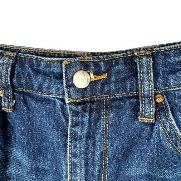 4 for $40 SALE! Joe's Jeans High Rise Vintage Jean Shorts, Covina Wash, Size 30 - Picture 5 of 11